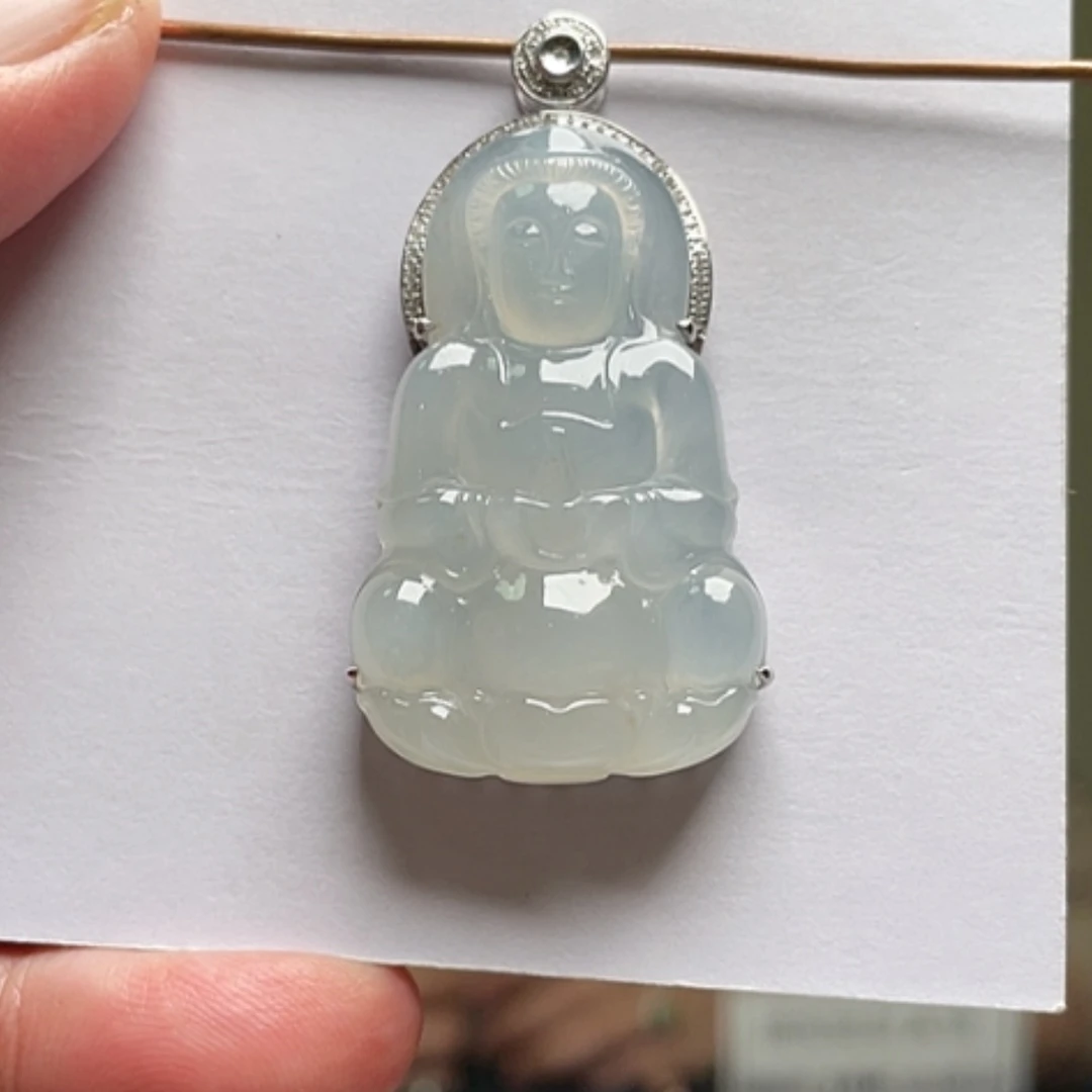 【闪购商品】吊坠(不含链)18K金镶嵌翡翠