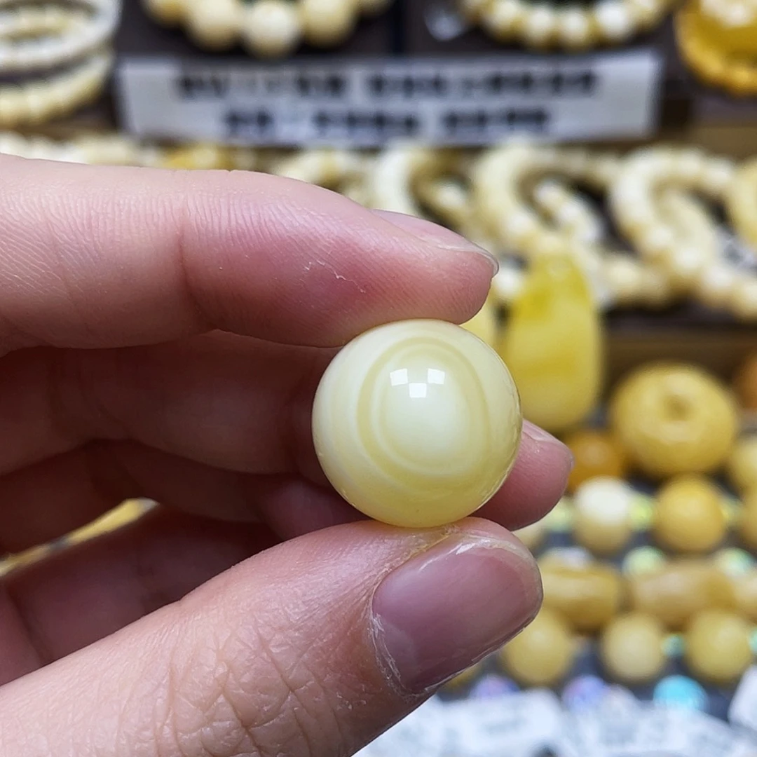 琥珀珠宝奇石未镶嵌17.1mm平头