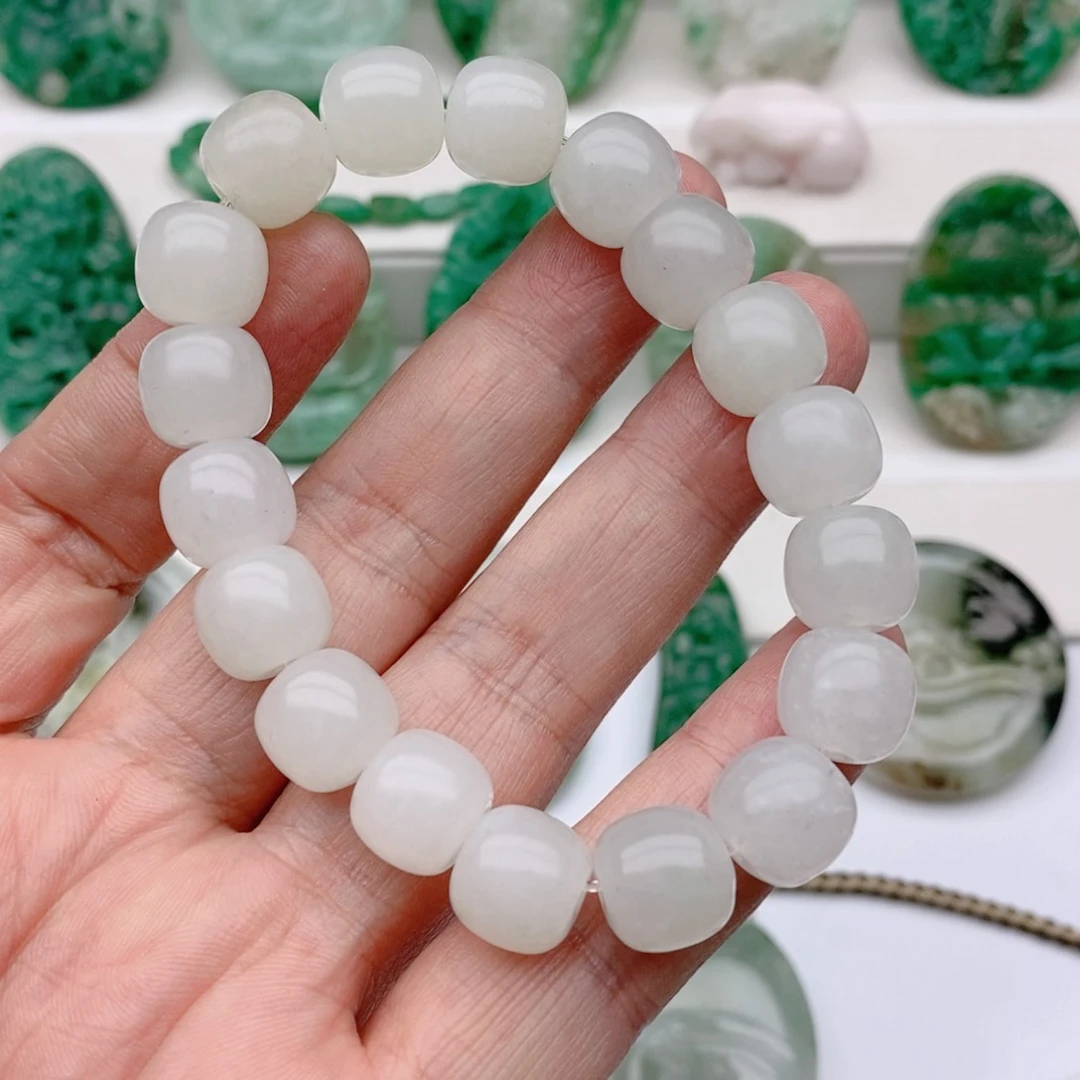 独山玉颈饰未镶嵌磨*唧