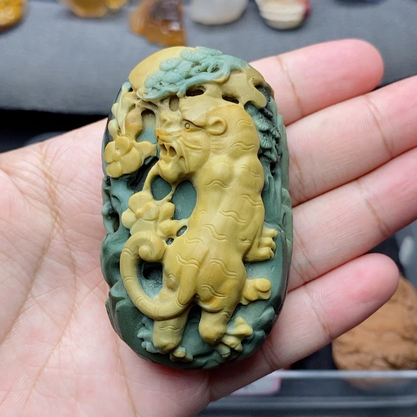 【闪购商品】未镶嵌定制石英质玉手把