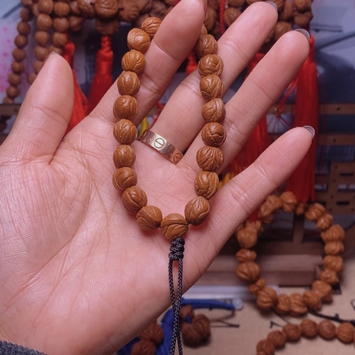 吊坠桃核龙纹桃枭