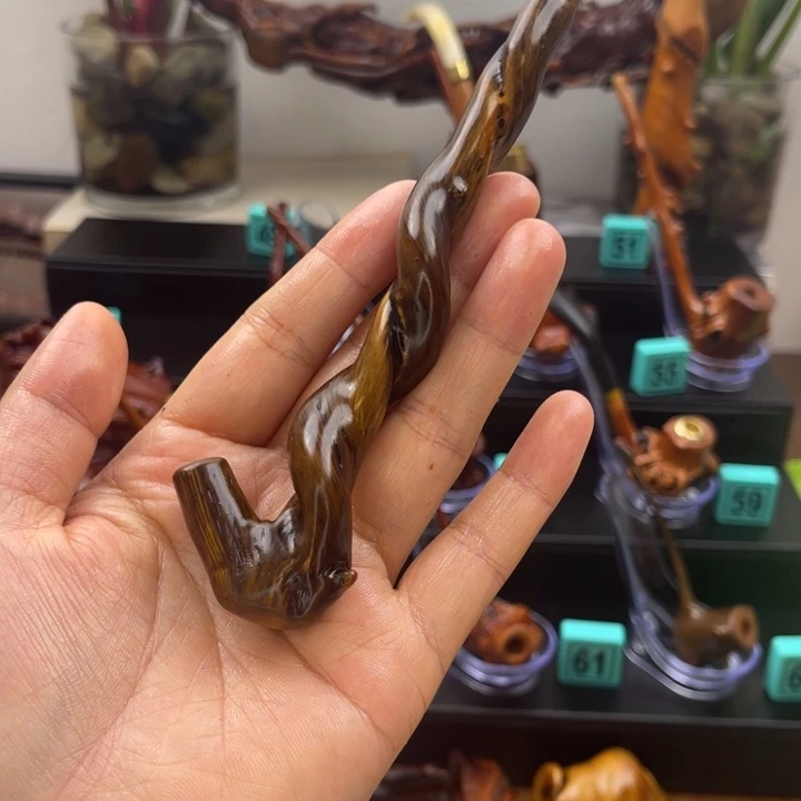 风***尘贵州檬子木烟斗一物一拍