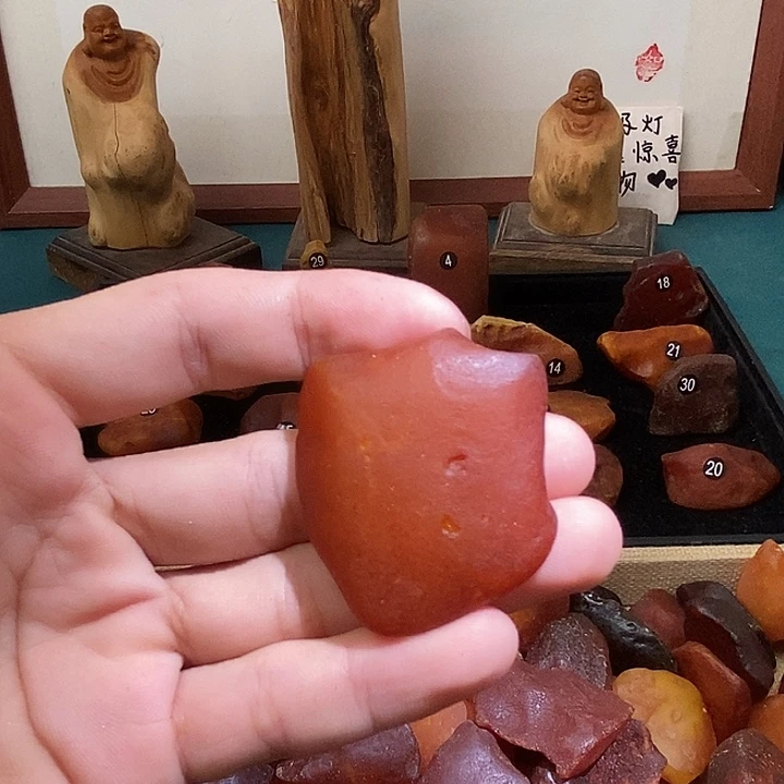 裸石琥珀未镶嵌蜜蜡
