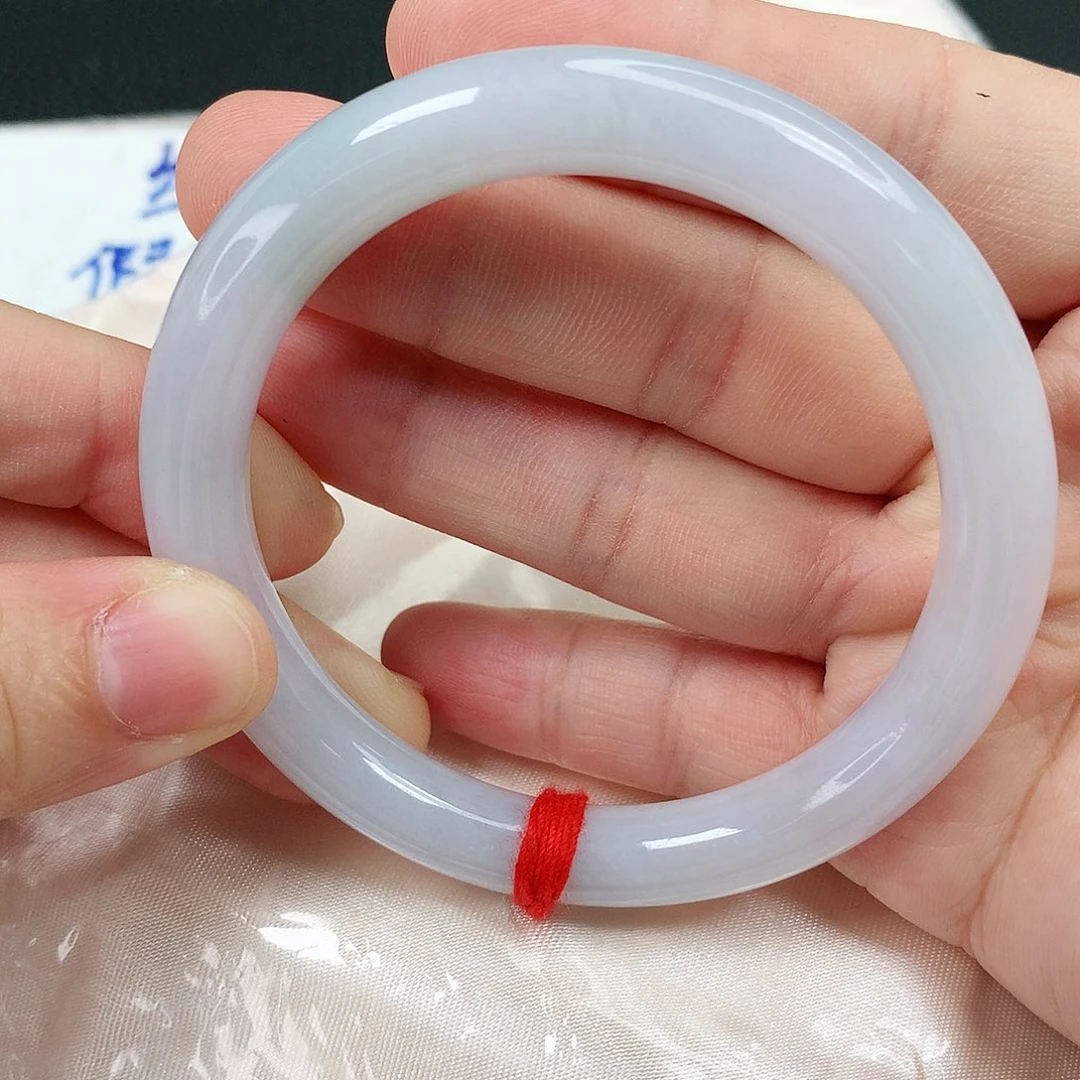 翡翠手镯未镶嵌，，，，，，，，，