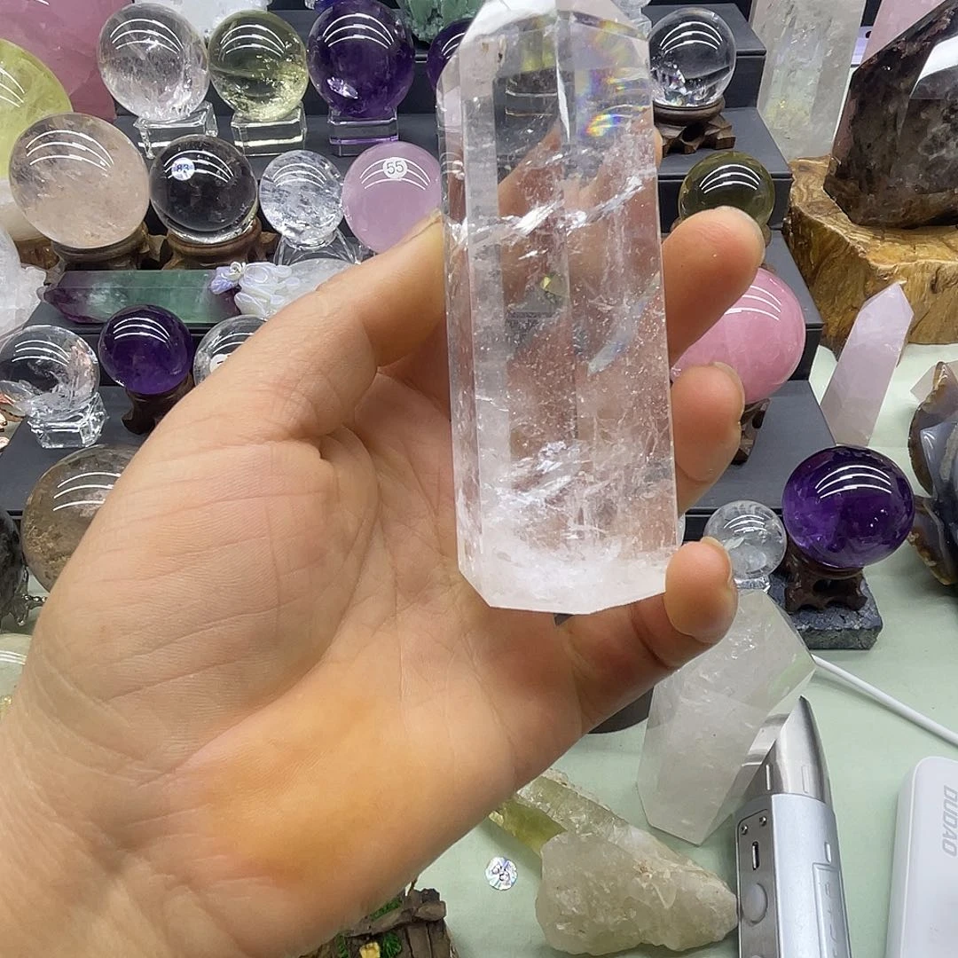 天然白色水晶柱子