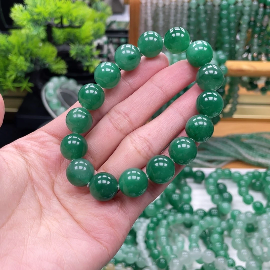 未镶嵌手串石英质玉（非洲翠）