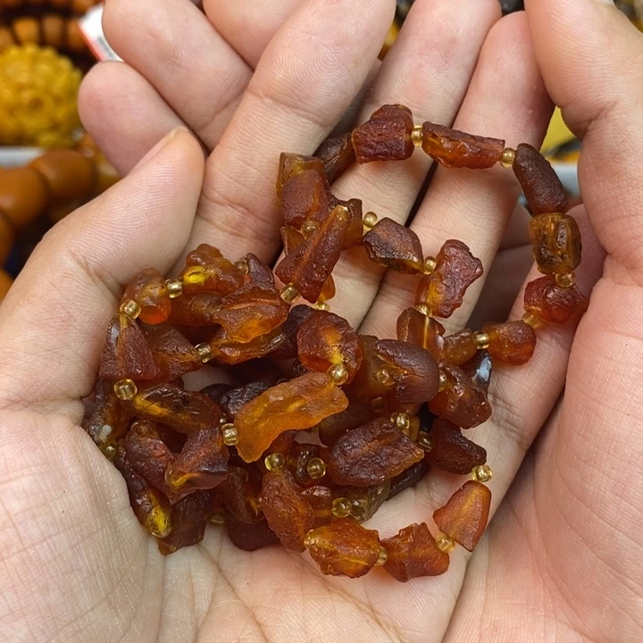 琥珀未镶嵌珠宝奇石