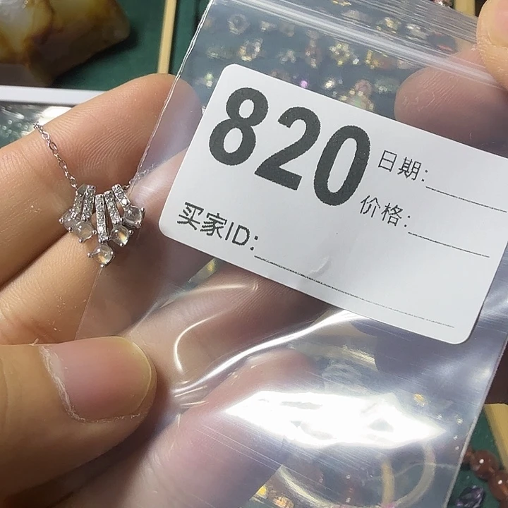 银S925镶嵌颈饰月光石