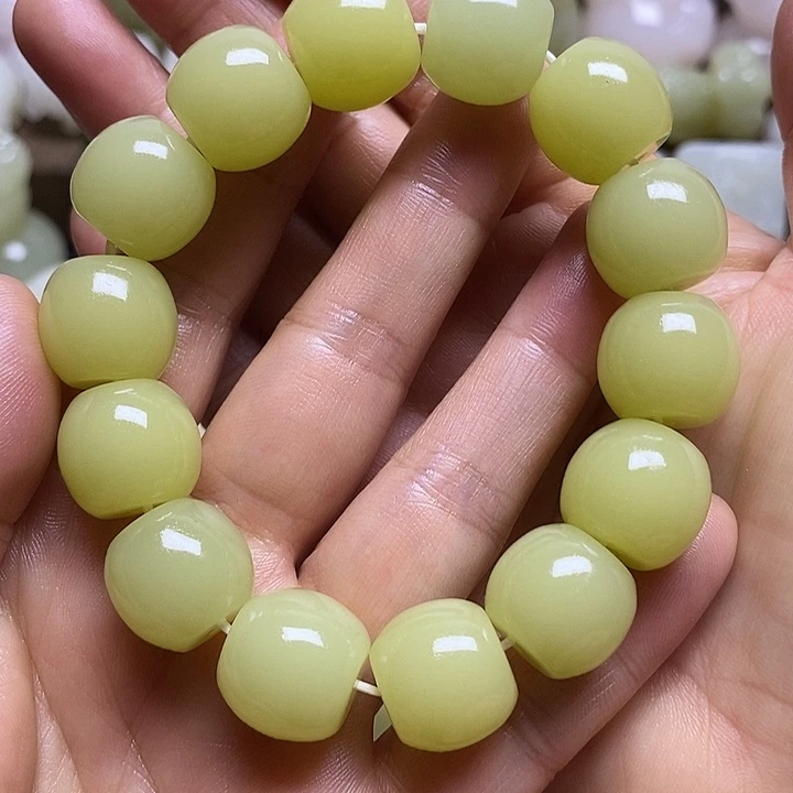 玉天然桌面小摆件