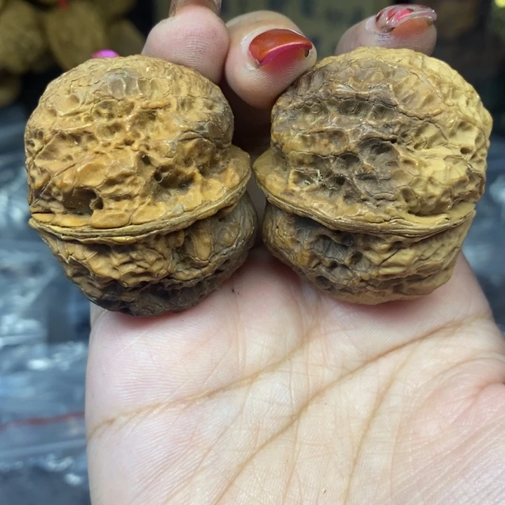 吊坠文玩核桃81聚宝蟾七彩