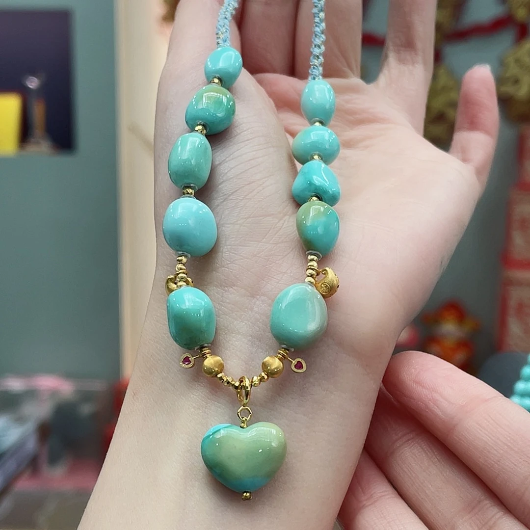 绿松石颈饰18K金镶嵌