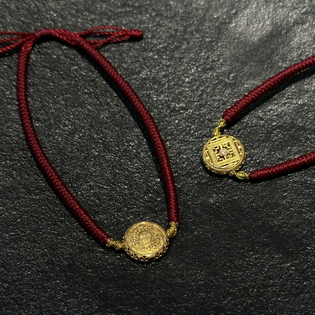 【山玥珠宝】18K金设计款扎基娘娘坛城蜡绳红绳手绳（多样性发*1）