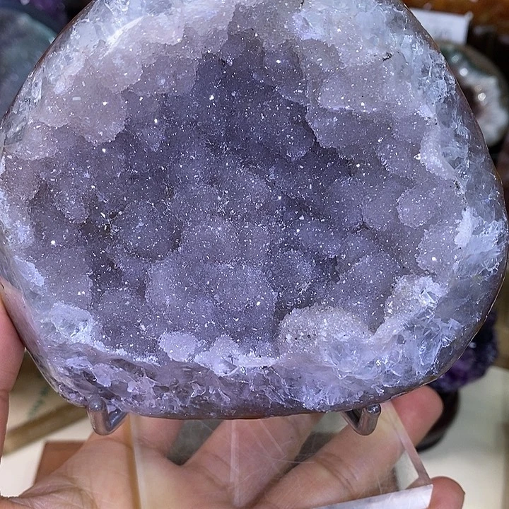 紫晶未镶嵌大型摆件（非配饰）