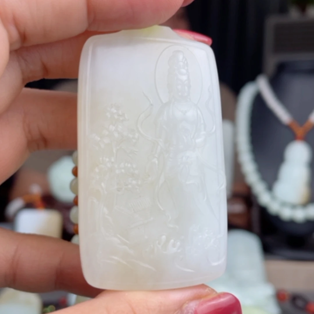 【闪购商品】颈饰未镶嵌和田玉