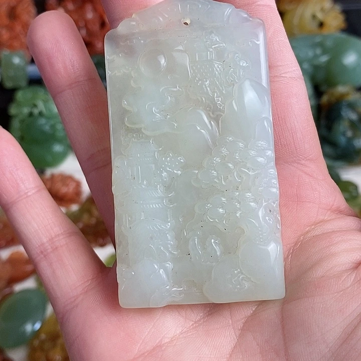 未镶嵌蛇纹石玉颈饰