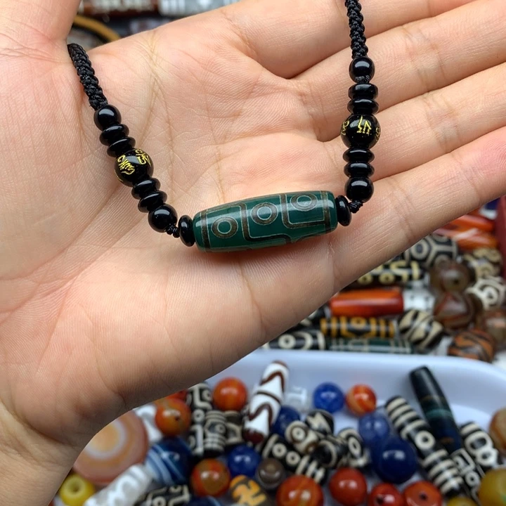 玛瑙/玉髓未镶嵌吊坠(赠链)