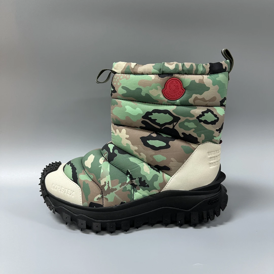 MONCLER/蒙口 mo079 迷彩潮流靴 时尚百搭