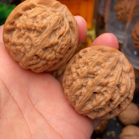 文玩核桃吊坠红锦鲤41精修