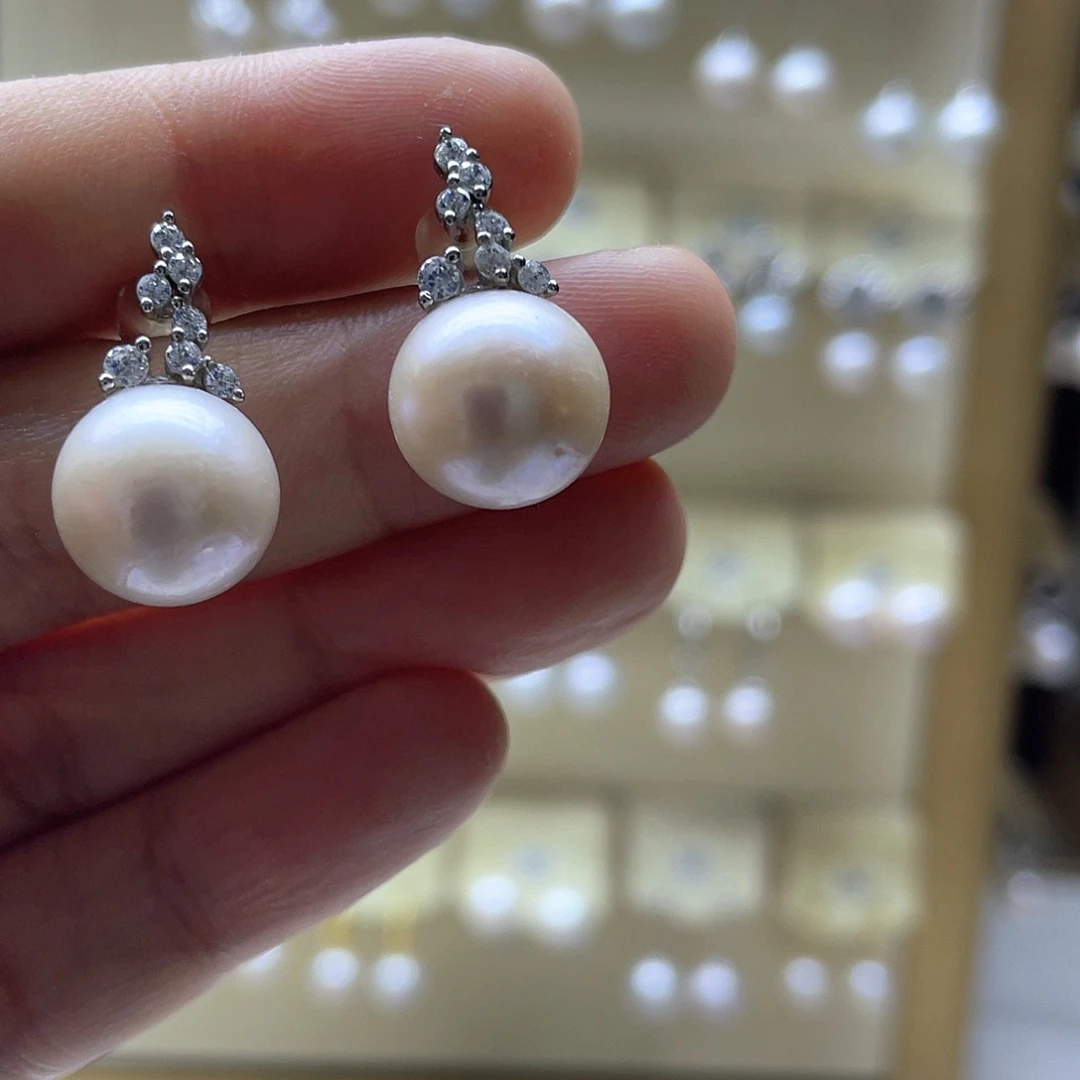 银S925镶嵌淡水珍珠耳饰