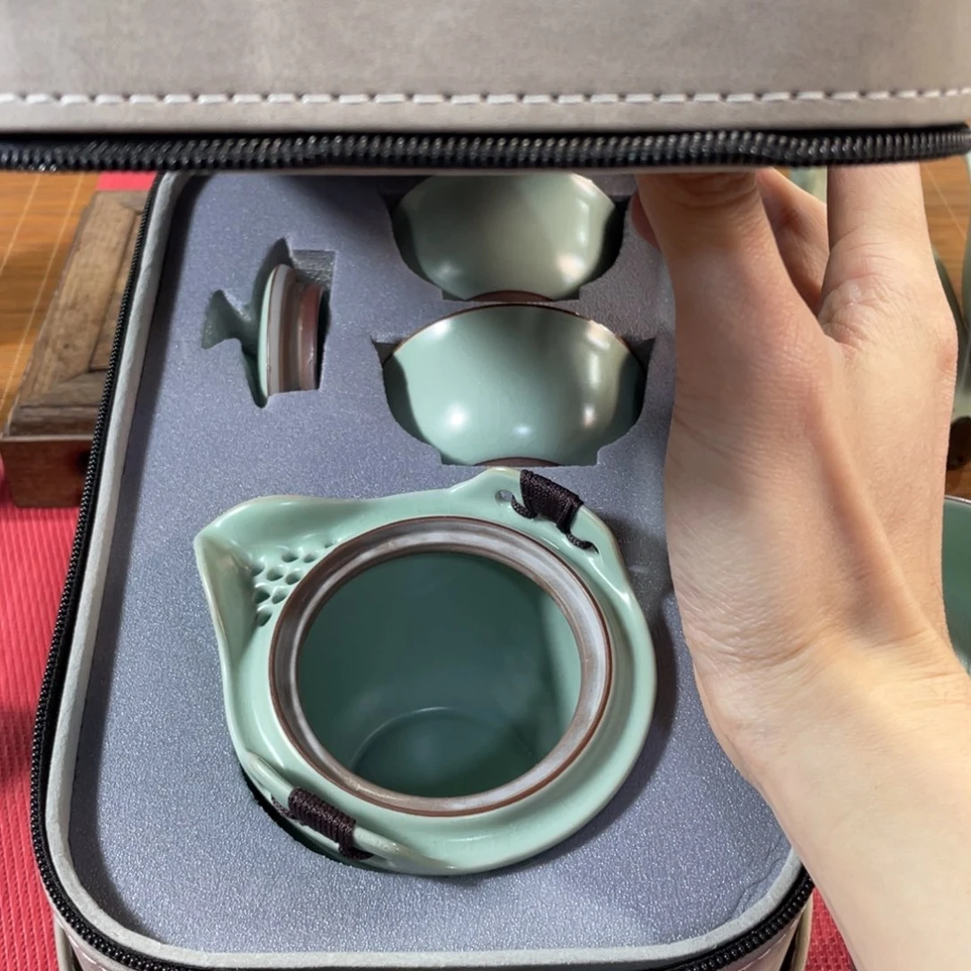 瓷片。。。。。。。。。。。。。。。。