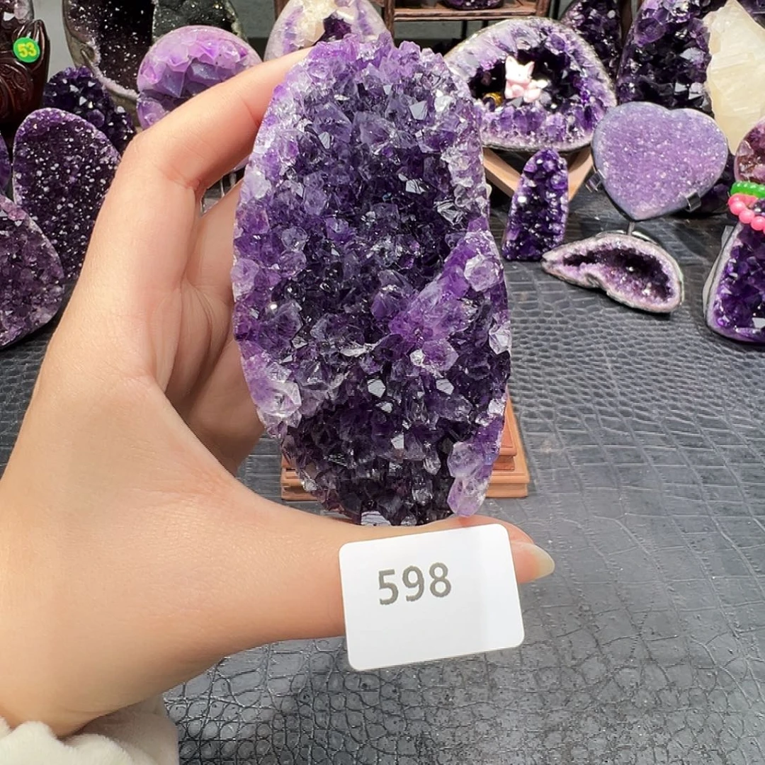 珠宝半成品未镶嵌紫晶