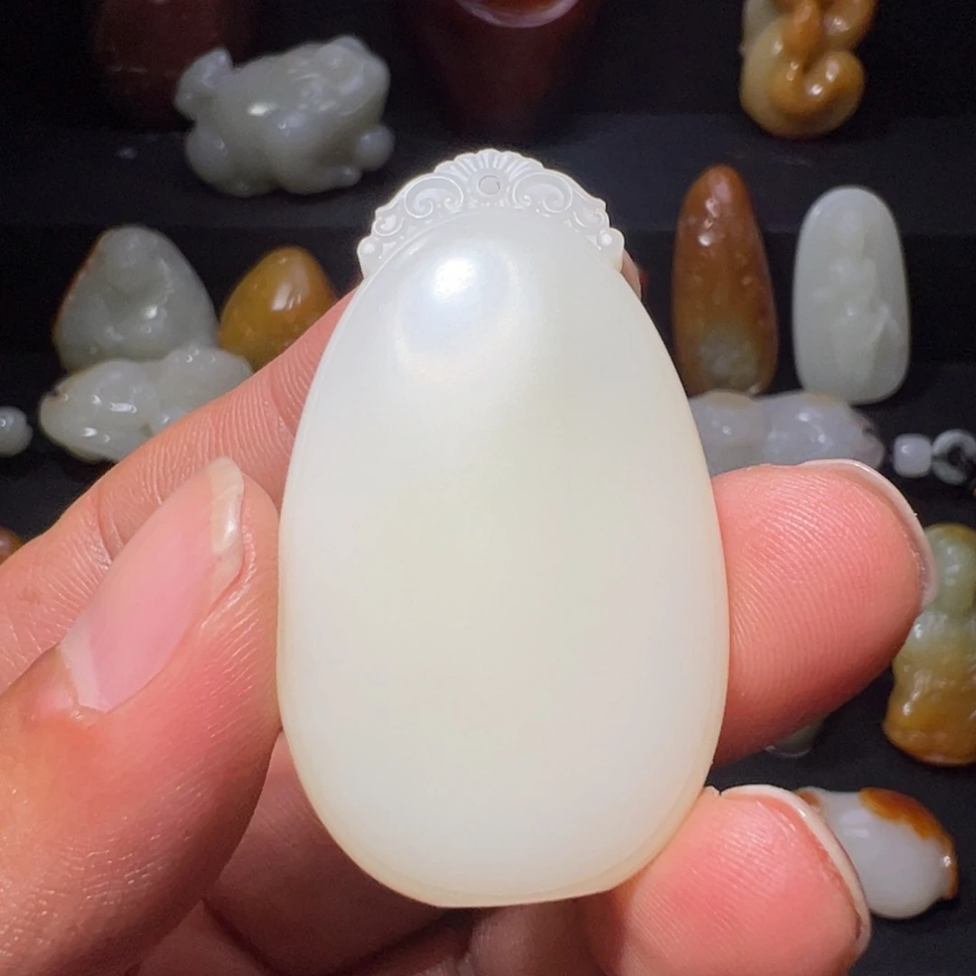 颈饰未镶嵌和田玉田*豪