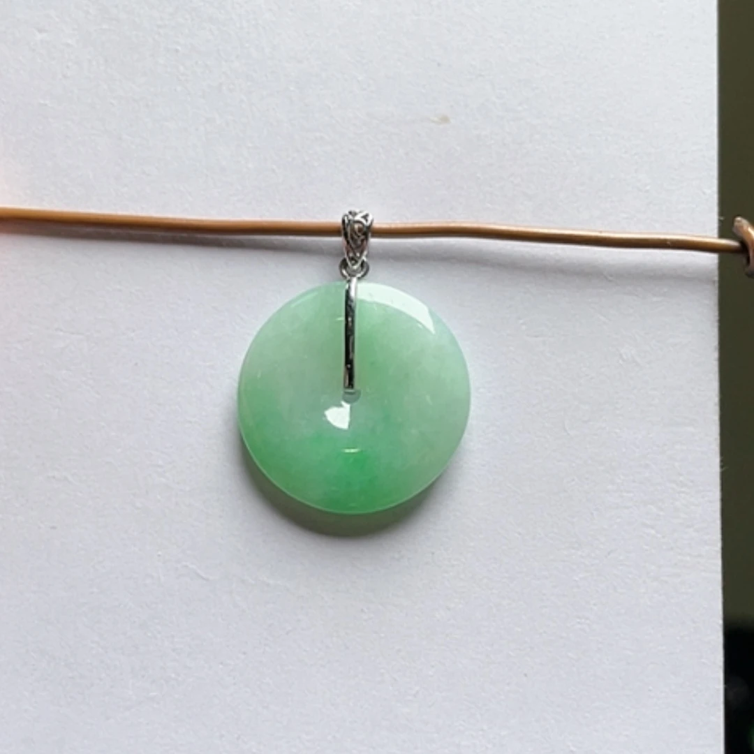 【闪购商品】翡翠18K金镶嵌吊坠(不含链)