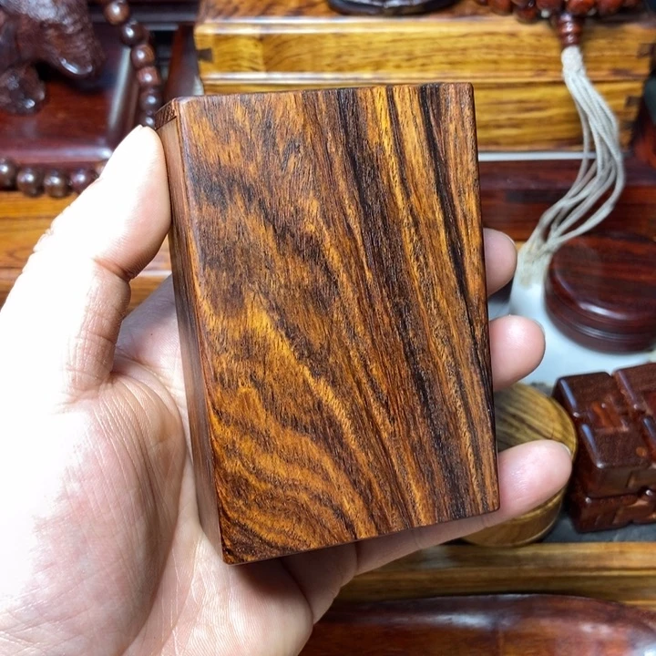 黄花梨/降香黄檀烟盒粗烟