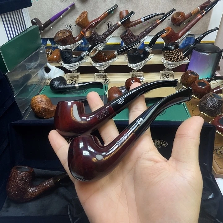 孝****机烟斗和铁锅一样多