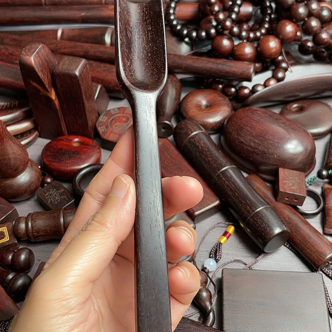 【闪购商品】檀香紫檀（小叶紫檀）春*