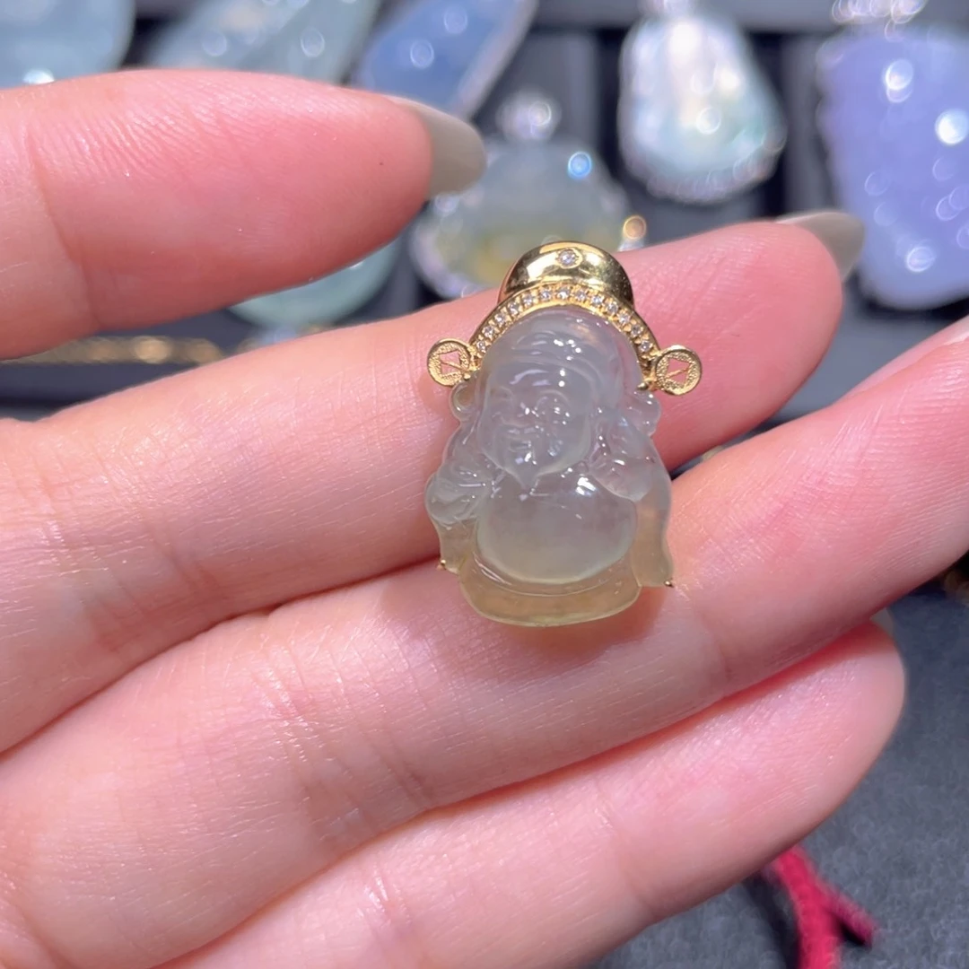 颈饰18K金镶嵌翡翠翡翠