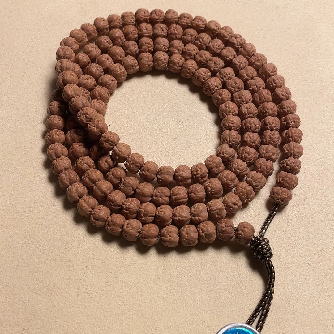 金***滚吊坠金刚菩提佛手