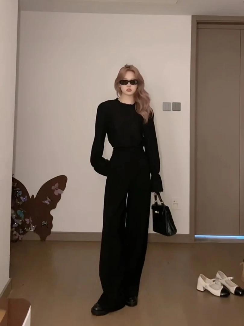2025年早秋穿搭套装女新款酷飒拽姐黑色衬衫西装裤今年流行两件套