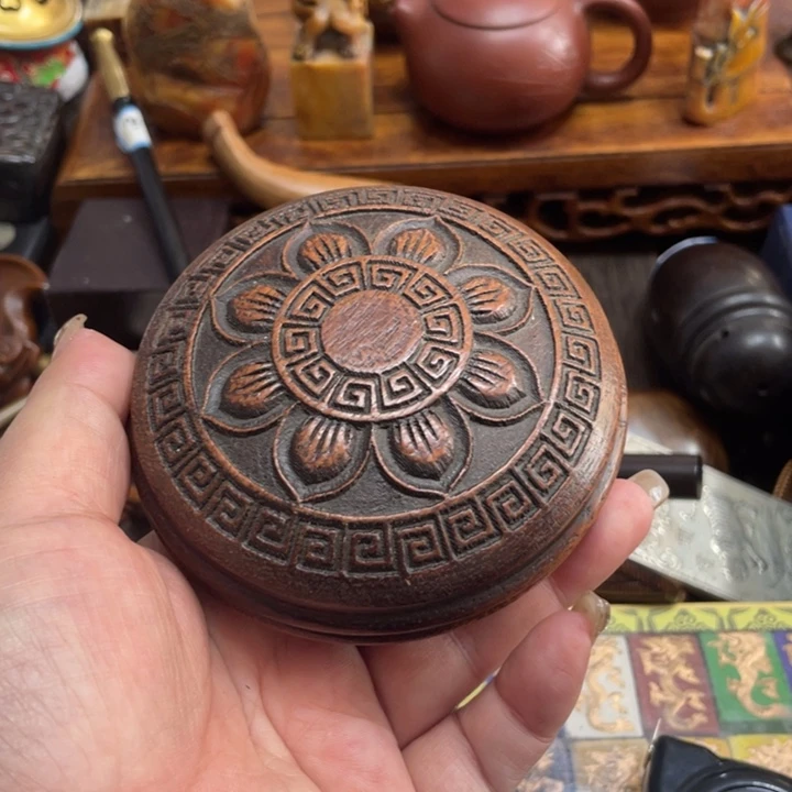 紫檀木类端景台陶瓷陶瓷艺术家的作品