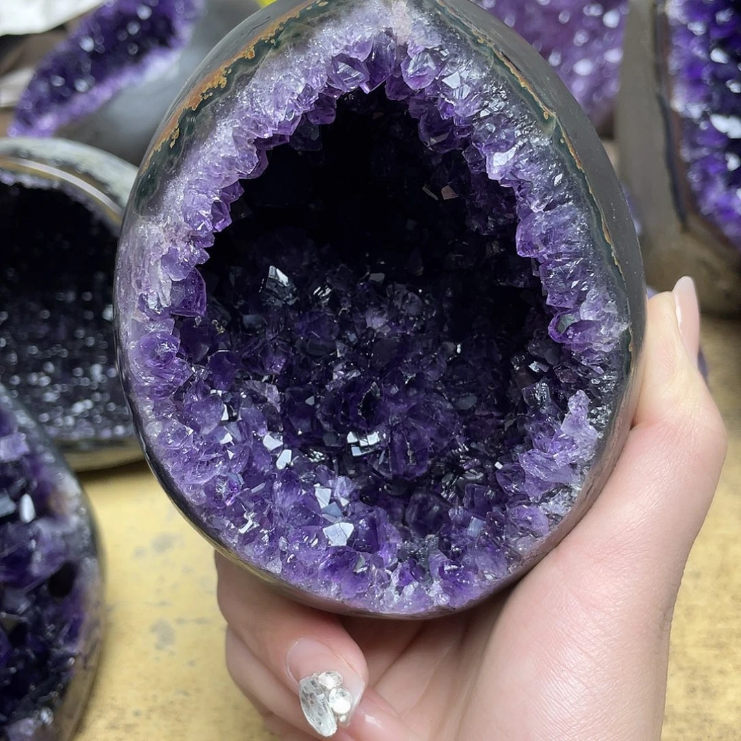 紫晶大型摆件（非配饰）未镶嵌