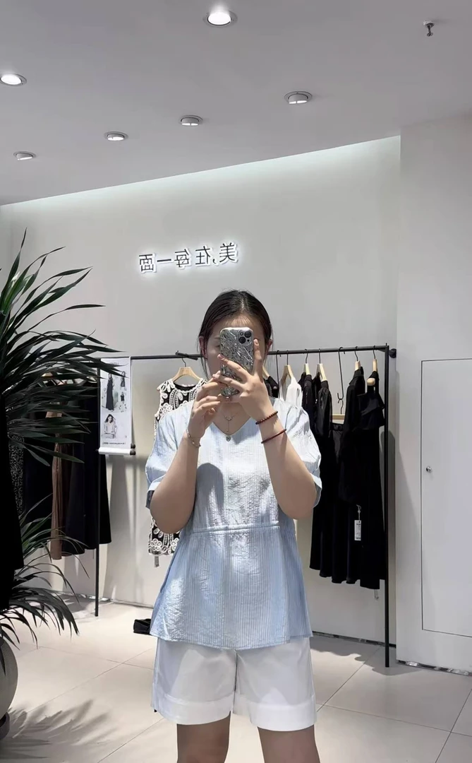 夏季洋气短袖T恤上衣显瘦遮肚百搭
