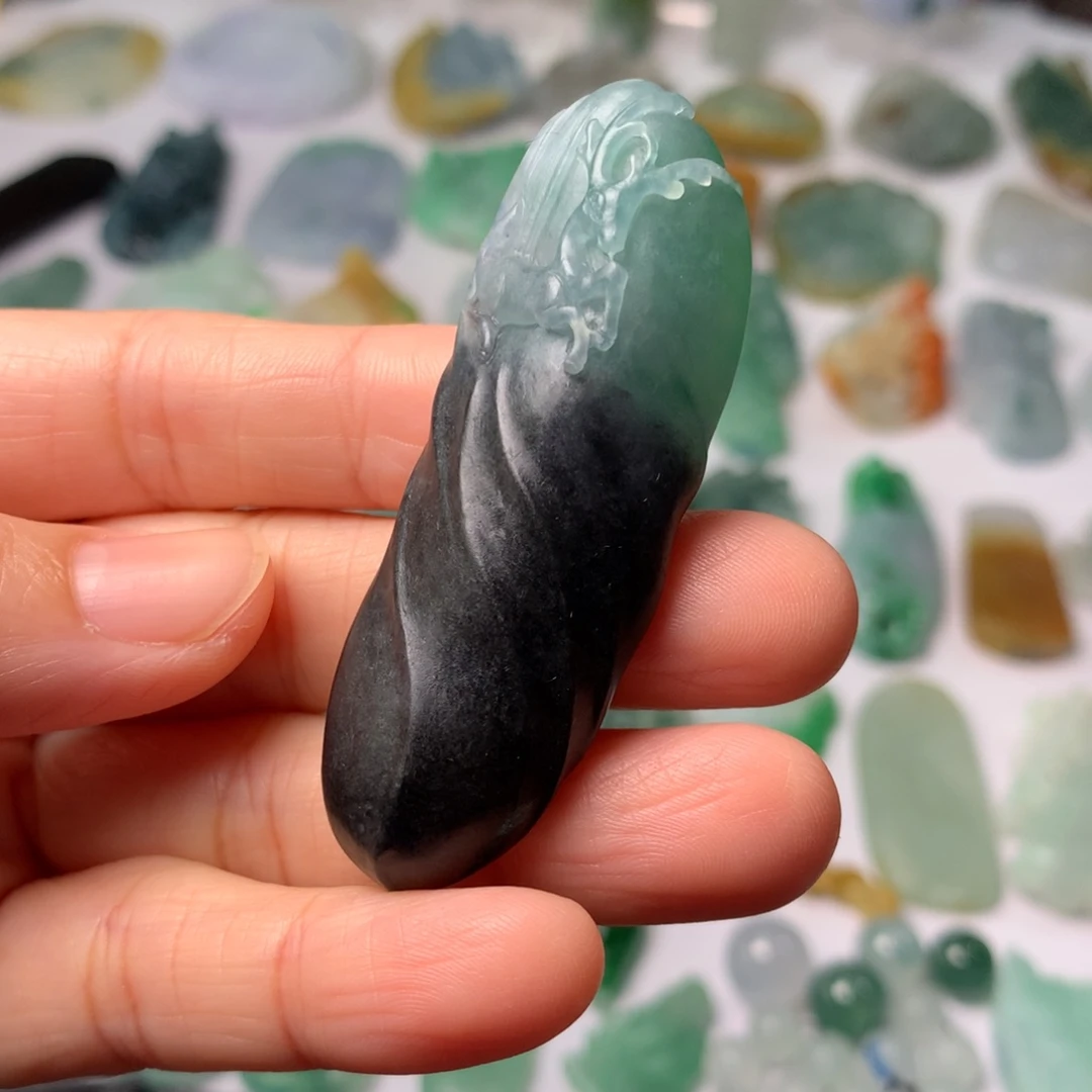 定制翡翠未镶嵌翡翠