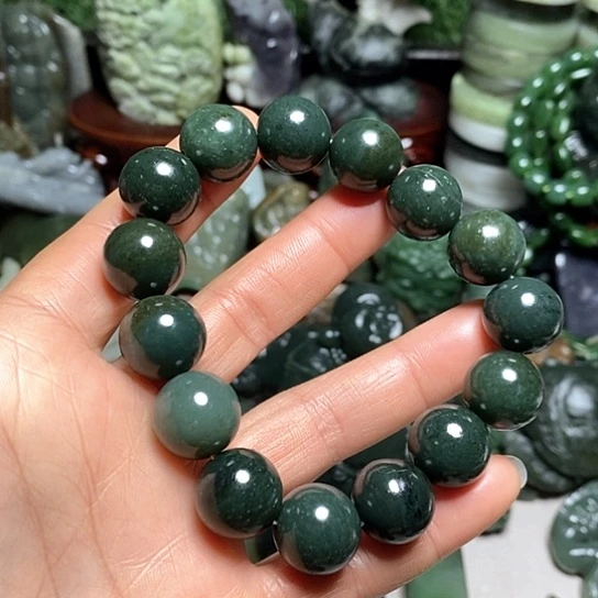 未镶嵌和田玉（糖玉）珠宝半成品