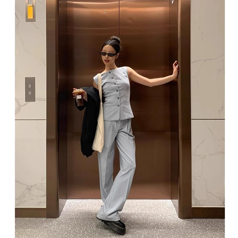 气质极简风马甲套装女2025夏复古时髦高级松弛感穿搭小西装两件套