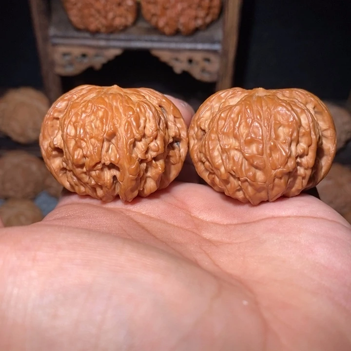 把件桃核42尺磨盘