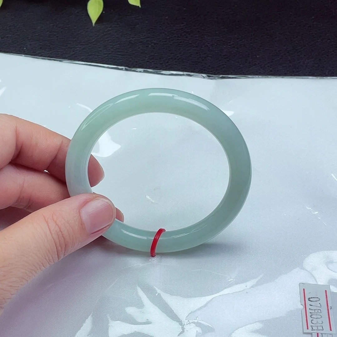 未镶嵌手镯翡翠55