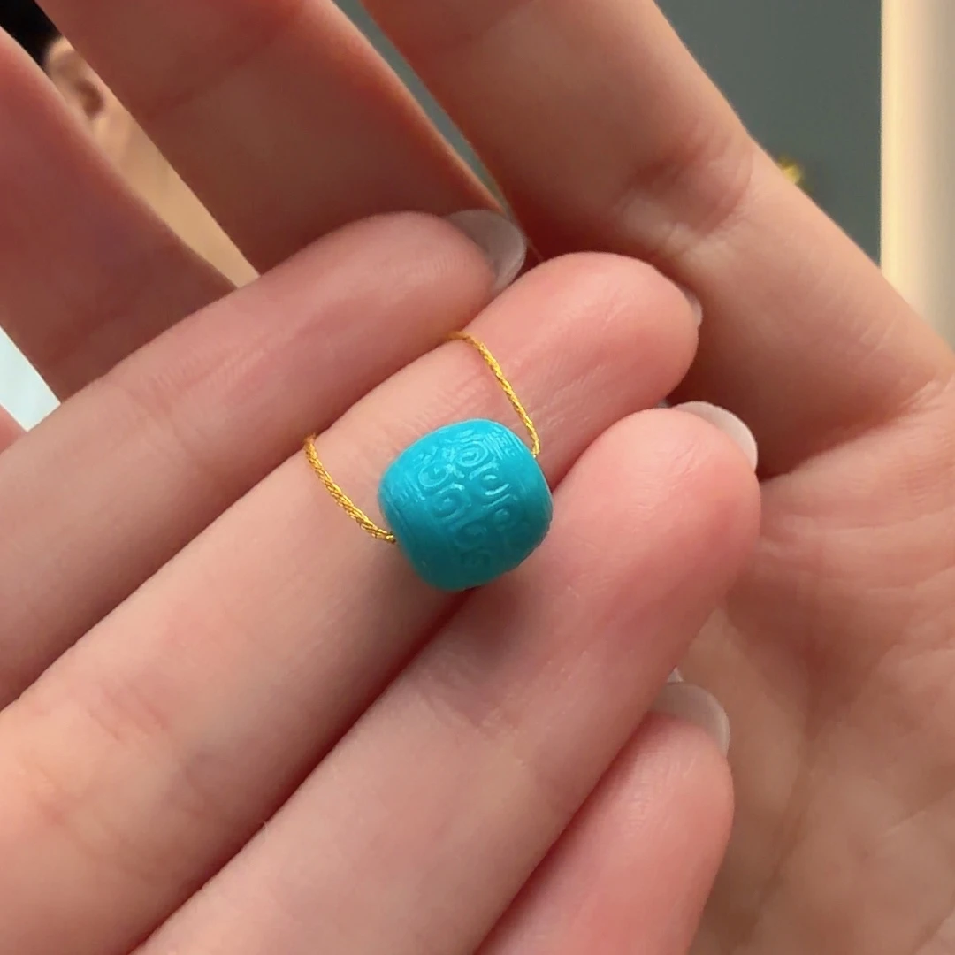 绿松石未镶嵌颈饰