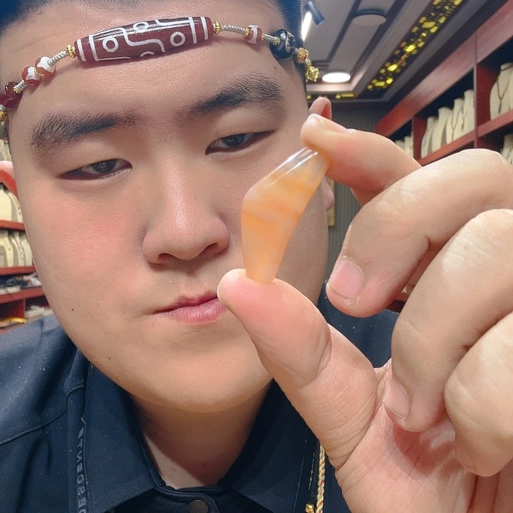 未镶嵌玛瑙/玉髓珠宝奇石