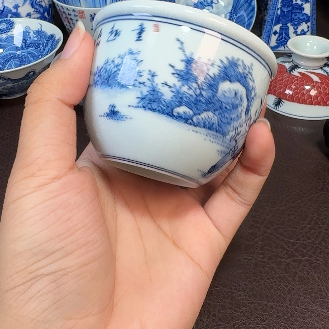 伍***七现代景德镇陶瓷杯