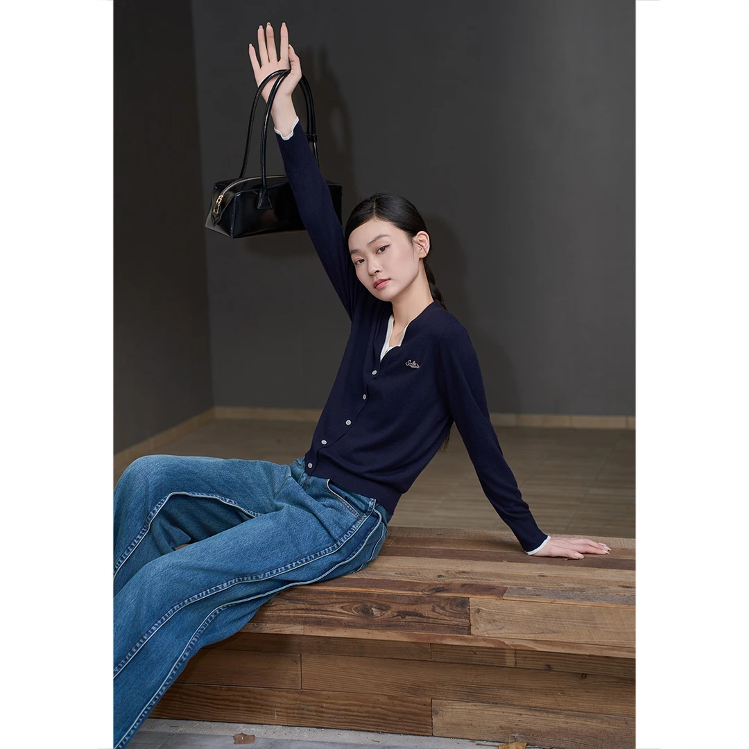 可颜时尚百搭休闲显瘦毛针织衫AC34506540