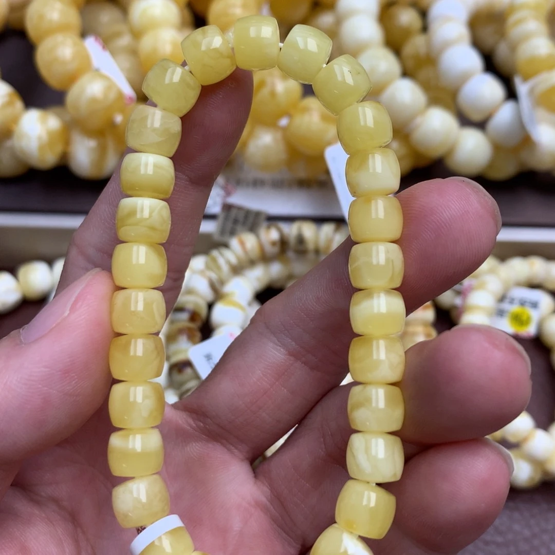 琥珀未镶嵌珠宝奇石8