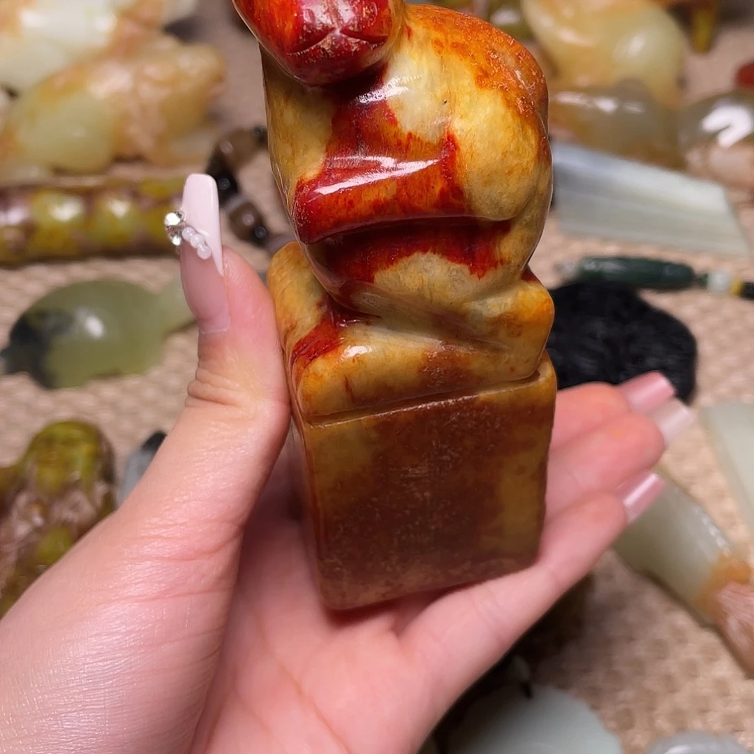 蛇纹石玉未镶嵌如图
