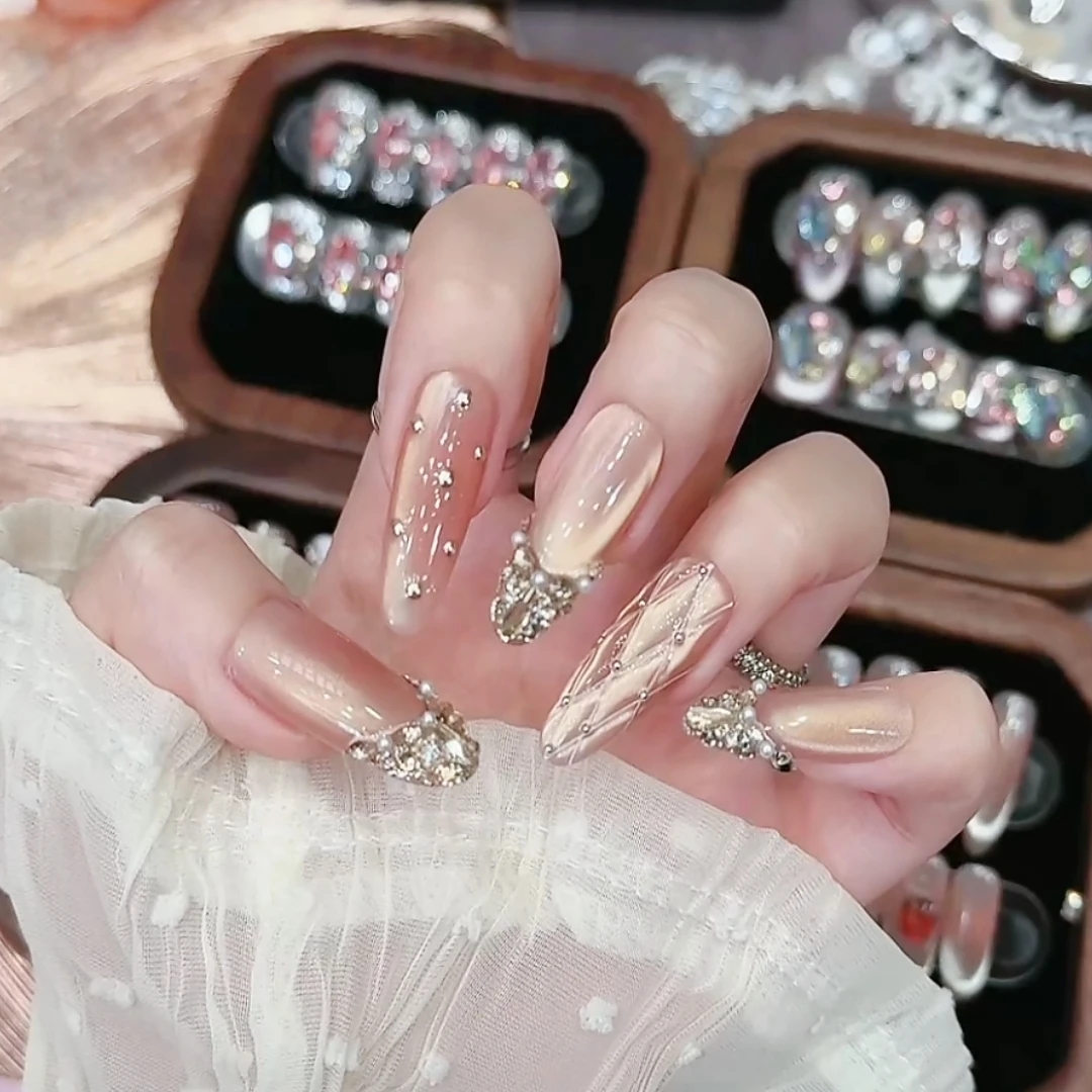 【miumiu~金奈】纯手工穿戴美甲猫眼立体浮雕手绘光疗软甲手绘美甲