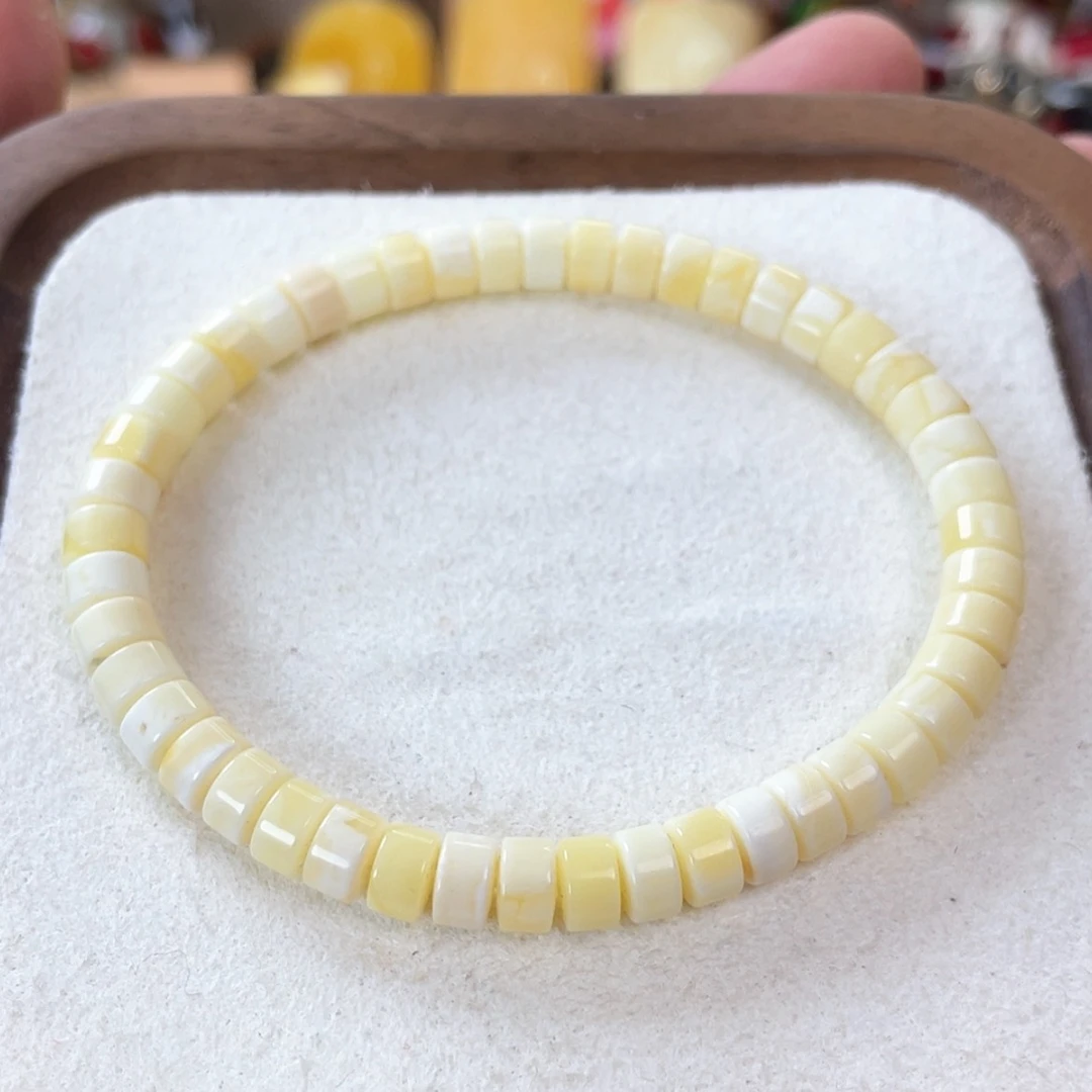【闪购商品】蜜蜡手串未镶嵌大***7天然
