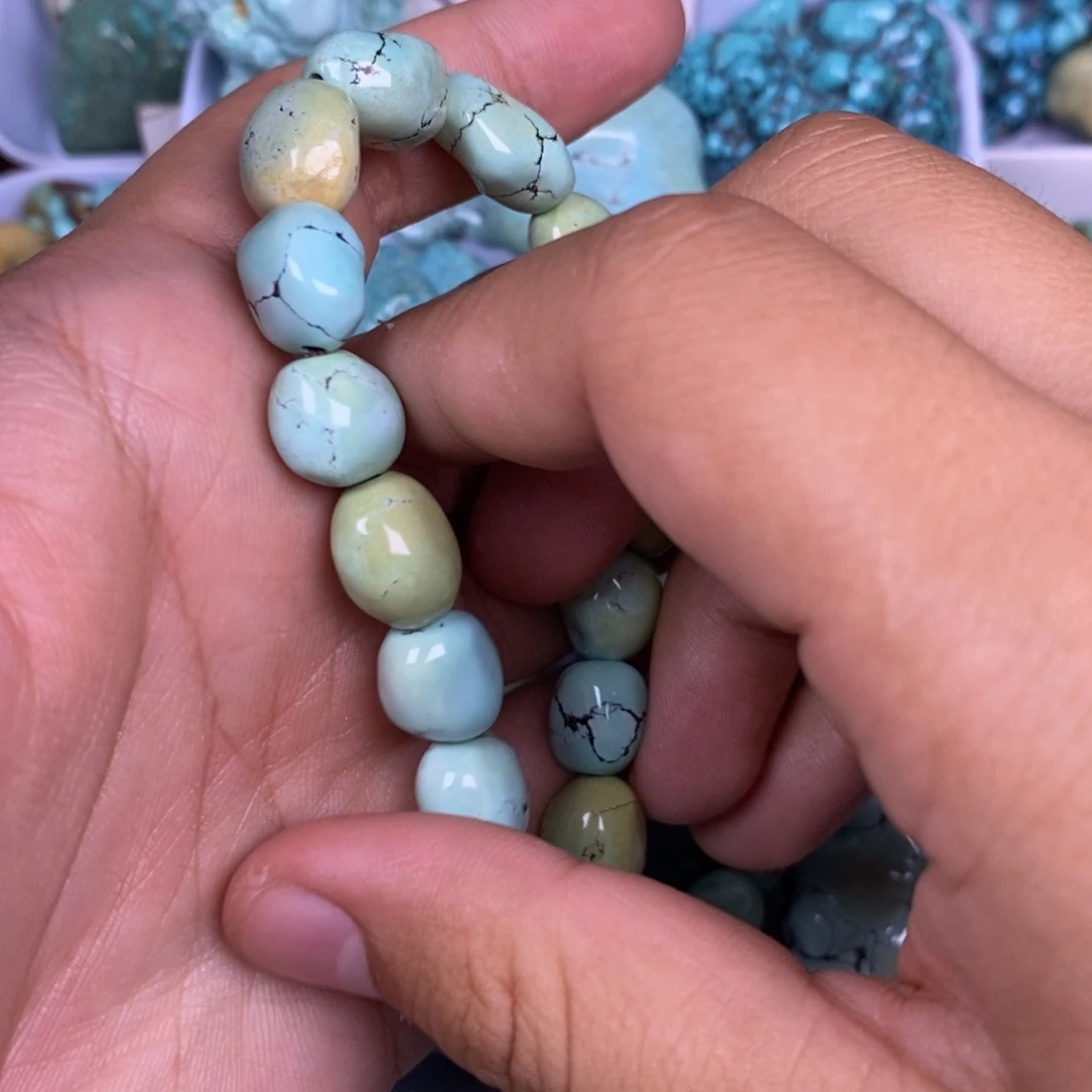 合金绿松石颈饰秒